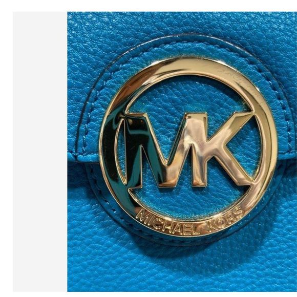 Michael Kors Fulton Small Pebbled Leather Crossbody Bag - Picture 7 of 10